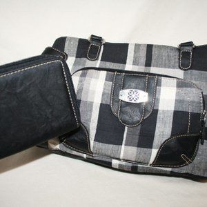 💗 NWOT PLAID BLACK WHITE PURSE w/ SMALL WALLET COMPARTMENT BAG MAGNETIC CLOSURE